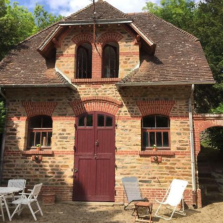 Gîte Les Ecuries du Manoir de Bénédicte Cahan Extérieur photo